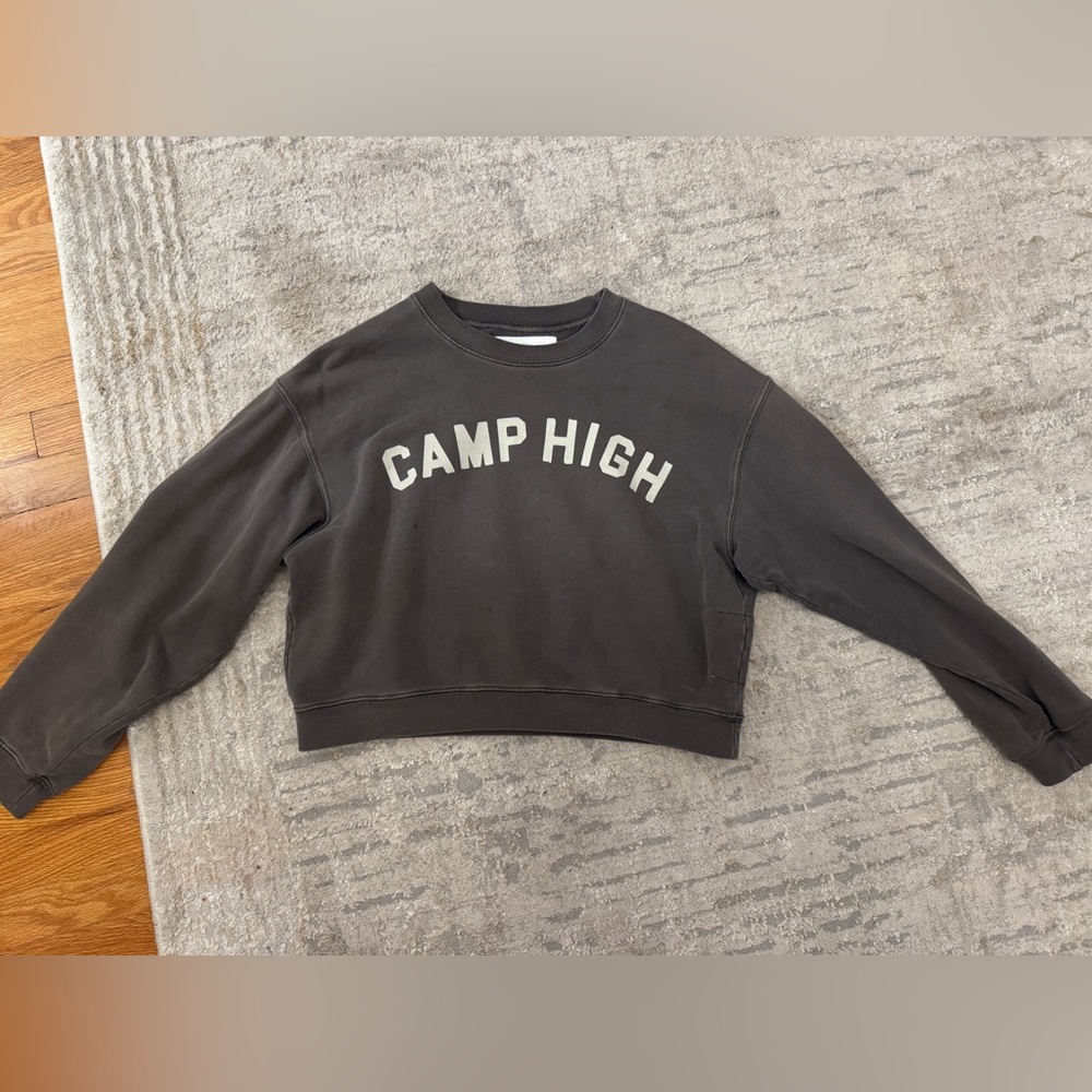 Camp high crew neck